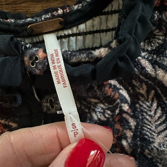 NWWT Free People Top - Picture 4 of 4